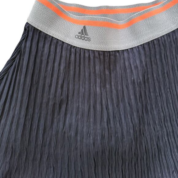 Adidas Women's Navy Blue Skirt/Skort sz XS - Picture 3 of 5